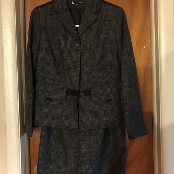NWT Larry Levine 3PC Jacket, Skirt Pantsuit Set - Picture 6 of 6